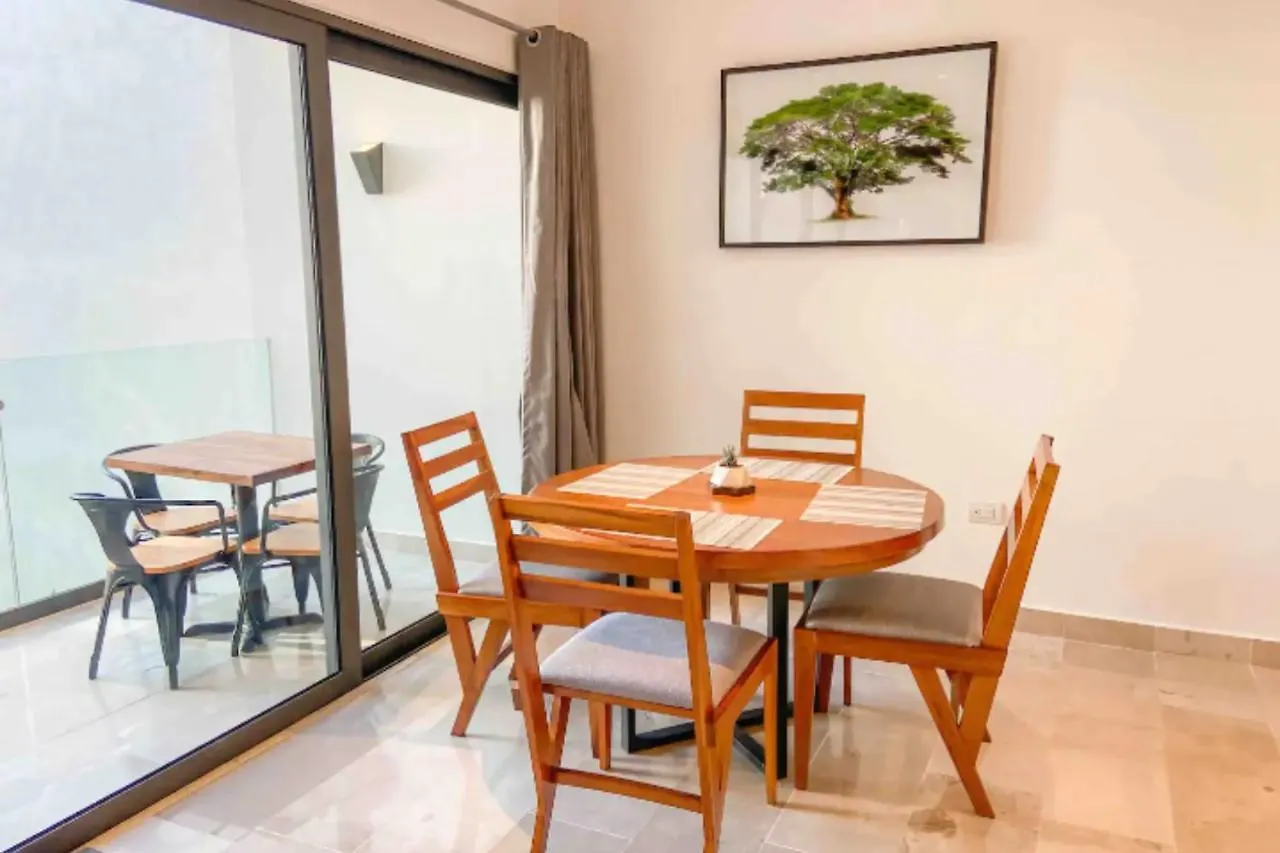 Lägenhet Apartamento Frente Al Mar En Playa Del Carmen